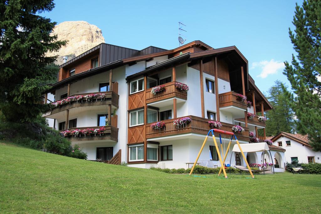 Ferienwohnung Pera Ciaslat Kolfuschg Exterior foto